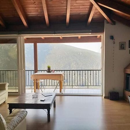 Appartamento Delphi Skyview Esterno foto