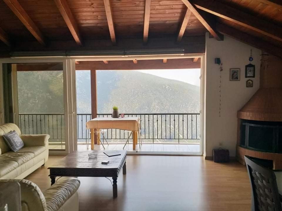 Appartamento Delphi Skyview Esterno foto