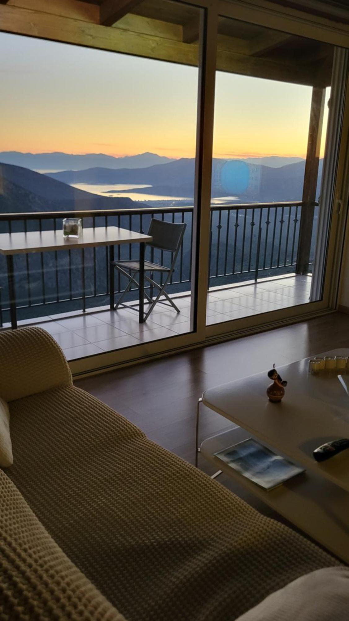 Appartamento Delphi Skyview Esterno foto